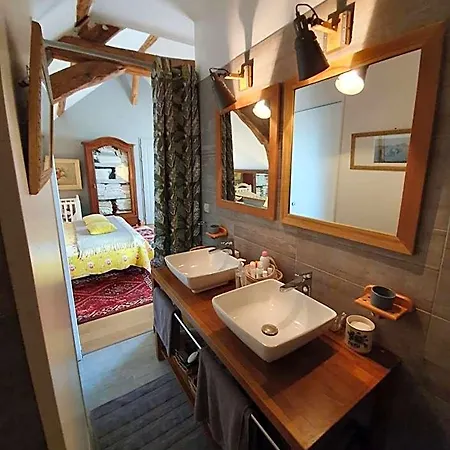 Bed and Breakfast Les Glycines 3*